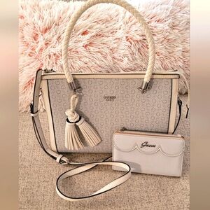 GUESS SIGNATURE 2 Pc. Set Tote Satchel EUC W/Braided Handles Tassels and Wallet